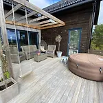 Stor Familiebolig Med Panoramautsikt * Larvik