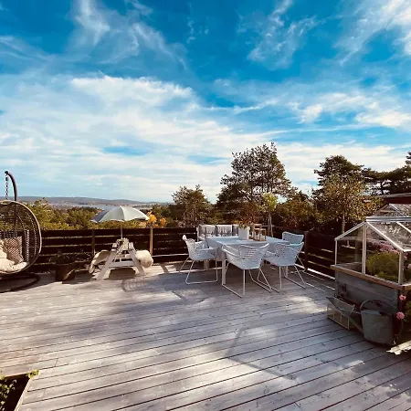 Stor Familiebolig Med Panoramautsikt Larvik