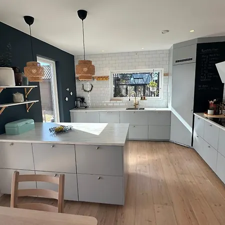 Feriehus Stor Familiebolig Med Panoramautsikt Larvik