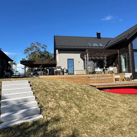 Stor Familiebolig Med Panoramautsikt * Larvik