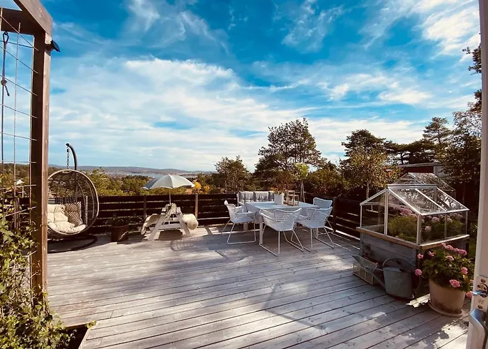 Stor Familiebolig Med Panoramautsikt Larvik