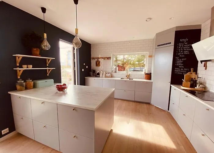 Stor Familiebolig Med Panoramautsikt Feriehus Larvik