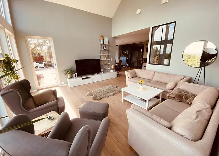Stor Familiebolig Med Panoramautsikt * Larvik
