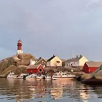 Stor Familiebolig Med Panoramautsikt * ラルヴィク
